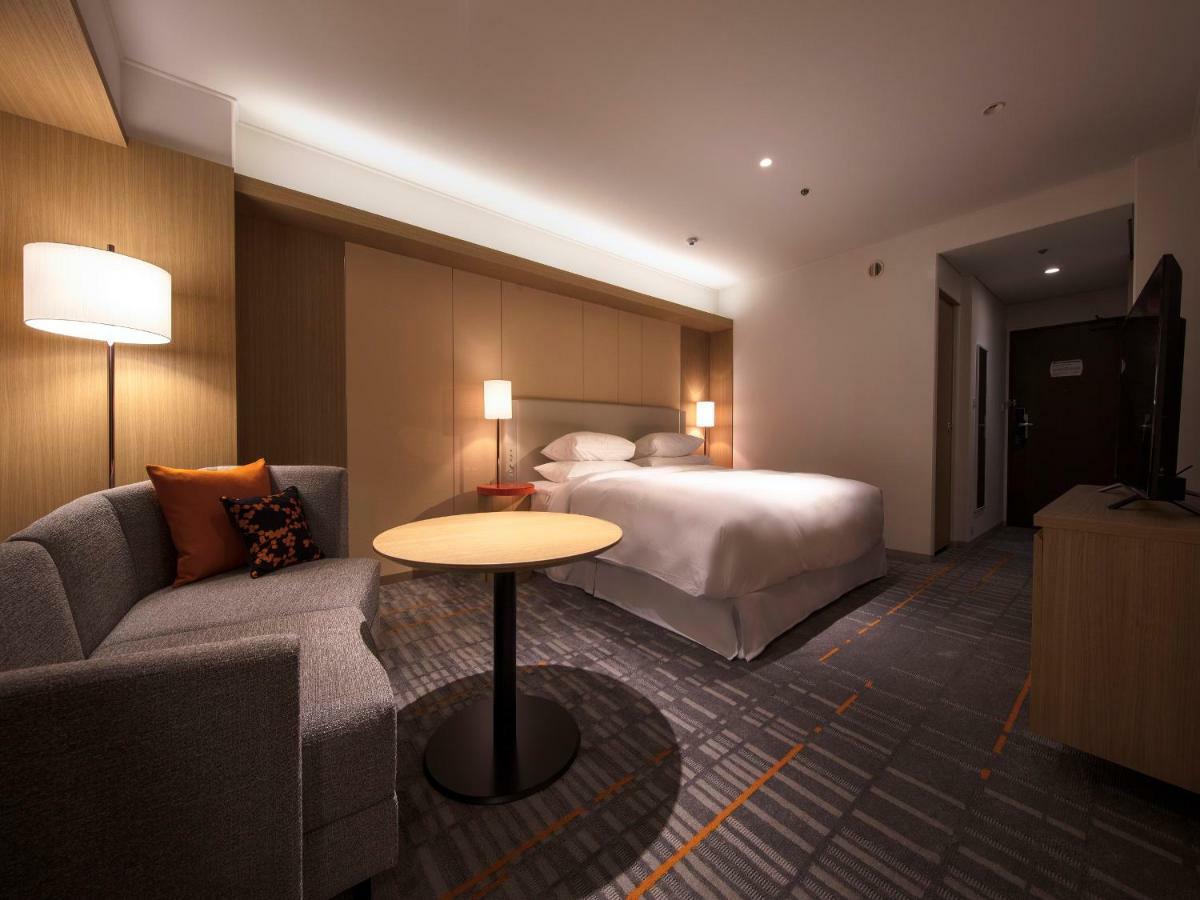 Sheraton Miyako Hotel אוסקה מראה חיצוני תמונה